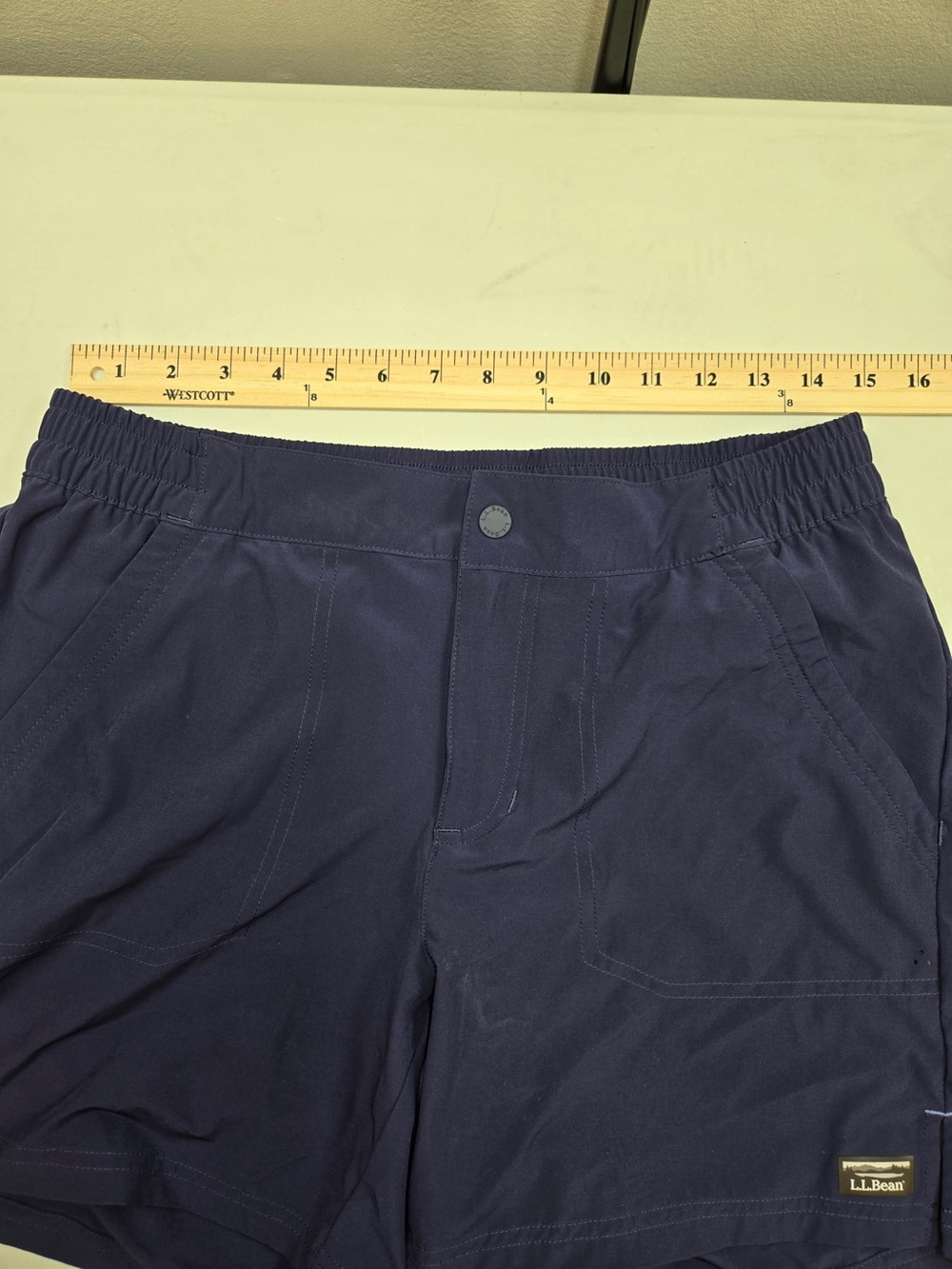 L.L. BEAN Women's L.L.Bean Stretch UPF Shorts Deepest Navy 0198 - Picture 6 of 13